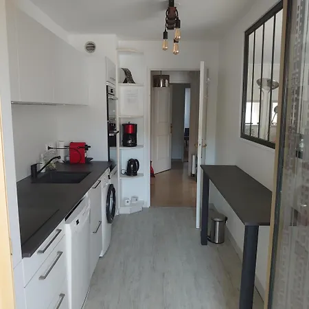 Apartment La Palme D Or